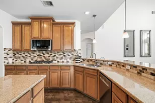 17610 Strackfield Ln, Tomball, TX 77377 - Photo 13