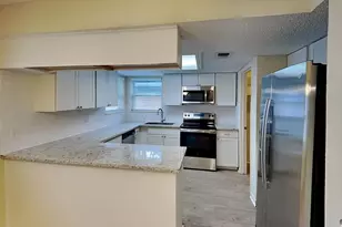 7022 Fox Knoll Ln, Humble, TX 77338 - Photo 5