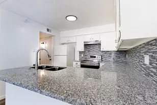 12232 Bob White Dr, Houston, TX 77035 - Photo 17