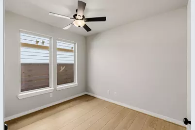 10931 Endeavor Drive, Richmond, TX 77469 - Photo 15