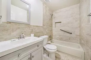 2315 Tomlinson Trail Dr, Houston, TX 77067 - Photo 29