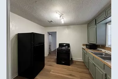 2840 Hebert Street, Beaumont, TX 77705 - Photo 7