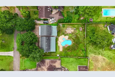 303 Shady Glen Lane, Conroe, TX 77385 - Photo 47