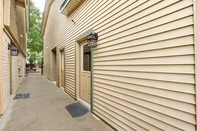 303 Shady Glen Lane, Conroe, TX 77385 - Photo 23