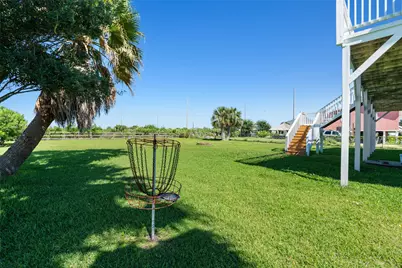 3527 9 Mile Road, Galveston, TX 77554 - Photo 43