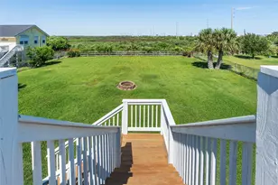 3527 9 Mile Rd, Galveston, TX 77554 - Photo 33