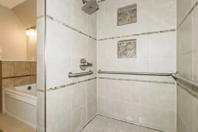 1506 Castlerock Drive, Houston, TX 77090 - Photo 11