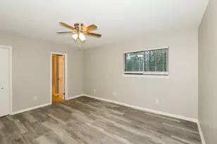 1506 Castlerock Dr, Houston, TX 77090 - Photo 13