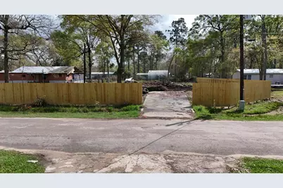 17708 Ellzey Lane, Conroe, TX 77302 - Photo 5