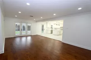 4839 McDermed Dr, Houston, TX 77035 - Photo 7