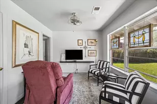 1314 W 31st St, Houston, TX 77018 - Photo 19