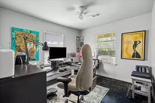 1314 W 31st St, Houston, TX 77018 - Photo 11