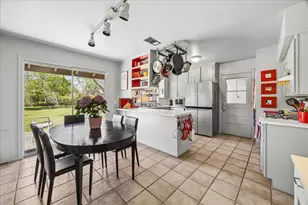 1314 W 31st St, Houston, TX 77018 - Photo 9