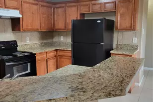 4611 Knoxville St, Houston, TX 77051 - Photo 7