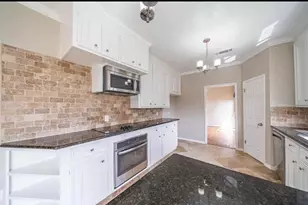 2654 Live Oak Dr, Rosenberg, TX 77471 - Photo 11