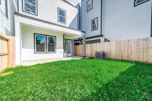 5803 Hardy St, Houston, TX 77009 - Photo 23