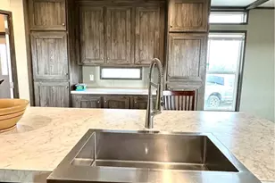 358 Co Rd 4521, Palacios, TX 77465 - Photo 13