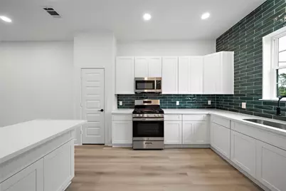 5604 Mulvey Street, Houston, TX 77020 - Photo 9