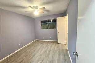 16226 Villaret Dr, Houston, TX 77083 - Photo 7