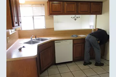 10842 Lynbrook Drive #a, Houston, TX 77042 - Photo 23