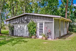 2970 S Major Dr S, Beaumont, TX 77707 - Photo 9