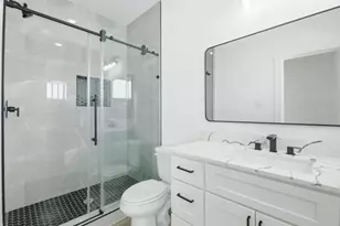 106 Luetta St, Houston, TX 77076 - Photo 13