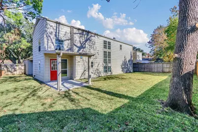13911 Piping Rock Lane, Houston, TX 77077 - Photo 39