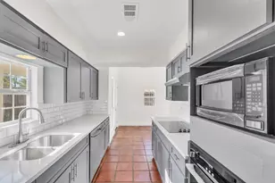 13911 Piping Rock Ln, Houston, TX 77077 - Photo 17