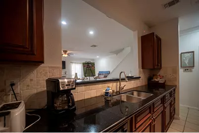 3224 Holly Hall Street #3224, Houston, TX 77054 - Photo 5