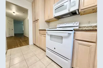 2126 Banks Street #2, Houston, TX 77098 - Photo 29