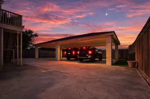 2126 Banks St, Houston, TX 77098 - Photo 37
