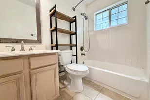 2126 Banks St, Houston, TX 77098 - Photo 21