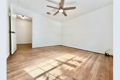 2126 Banks Street #2, Houston, TX 77098 - Photo 17