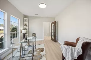 4042 Glen Cove Dr, Houston, TX 77021 - Photo 11