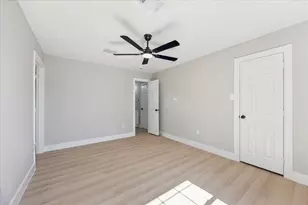 4042 Glen Cove Dr, Houston, TX 77021 - Photo 39