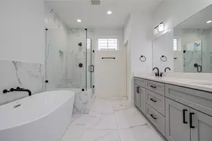 6420 Highland Pine Ln, Houston, TX 77091 - Photo 19