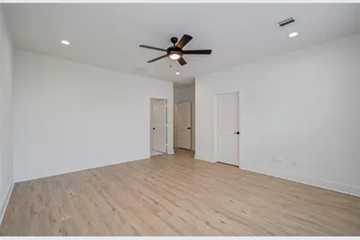 6420 Highland Pine Lane, Houston, TX 77091 - Photo 17