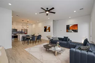 6420 Highland Pine Ln, Houston, TX 77091 - Photo 5