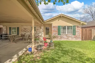 17003 Blairwood Dr, Houston, TX 77049 - Photo 5