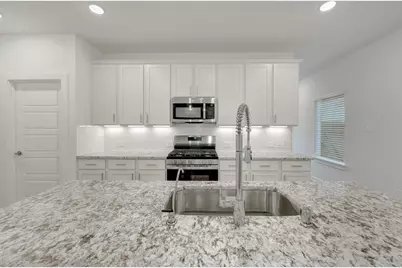 10321 Navarro Path, Montgomery, TX 77316 - Photo 17