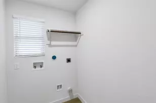 1015 20th St, Hempstead, TX 77445 - Photo 15