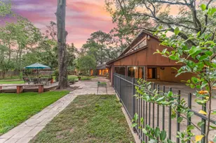 9809 Neuens Rd, Houston, TX 77080 - Photo 3