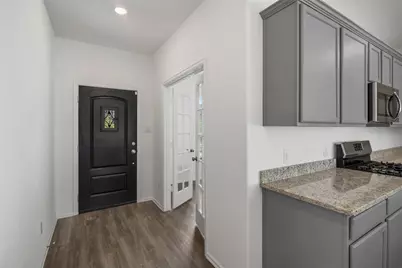 21431 Petherton Drive, Tomball, TX 77375 - Photo 3