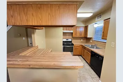 4906 Deer Point Drive, Spring, TX 77389 - Photo 3