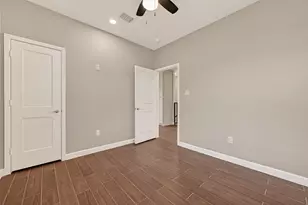 8321 Coma St, Houston, TX 77051 - Photo 17