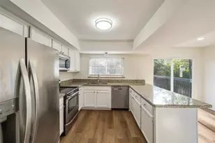 3018 Sycamore Springs Dr, Kingwood, TX 77339 - Photo 3