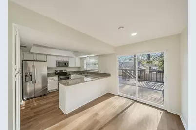 3018 Sycamore Springs Drive, Kingwood, TX 77339 - Photo 11