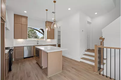 826 Curtin Street #G, Houston, TX 77018 - Photo 9