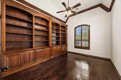 1115 Hancock Springs Lane, Friendswood, TX 77546 - Photo 7