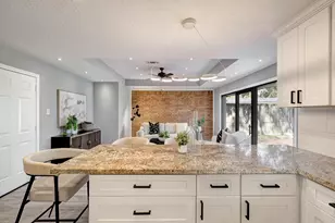 5507 Cartagena St, Houston, TX 77035 - Photo 9